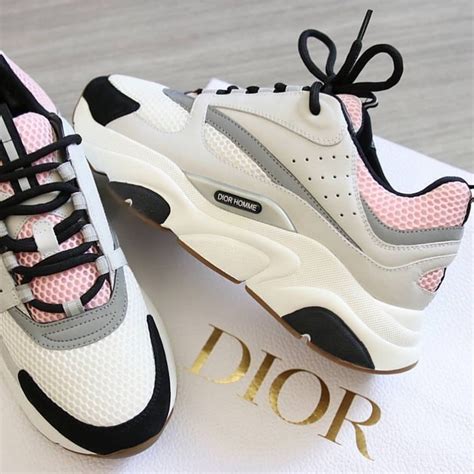 b22 dior sneakers for women.